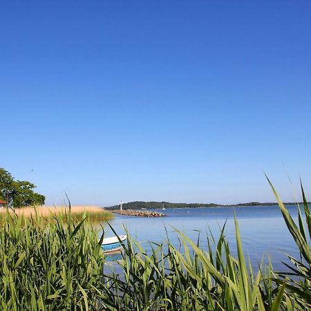 Hafennahe Penthousewohnung Mit Meerblick - Hafenresidenz Lauterbach Fewo 2-7 Bagian luar foto
